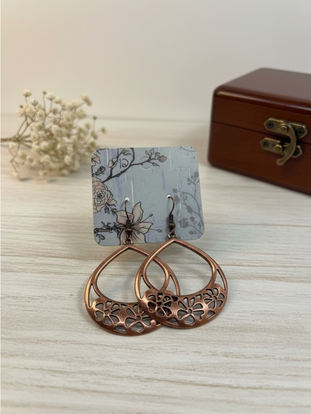 Copper Tone Teardrop Dangle Earrings Filigree